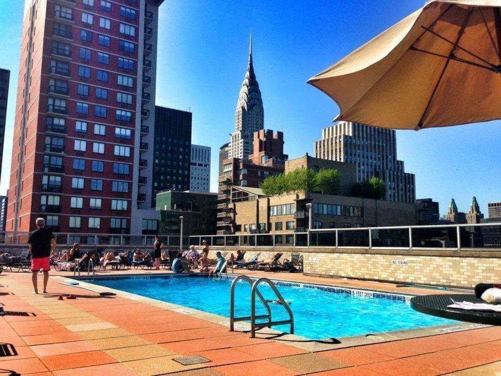 MURRAY HILL Master Bdrm Available in 2bdrm,SK. Doorman building w